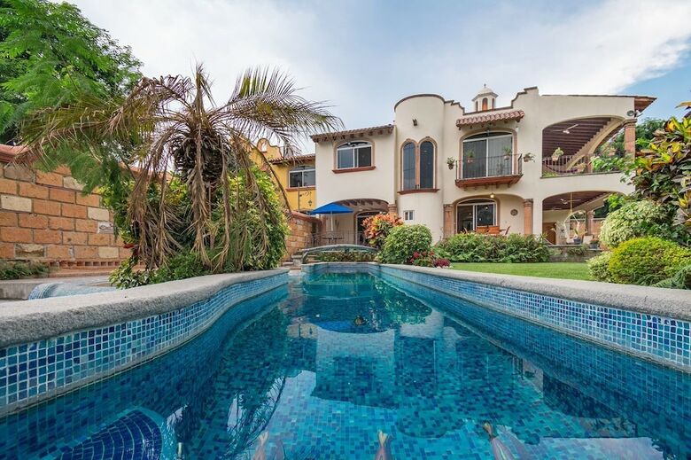 Villa Forget About Everything And Relax