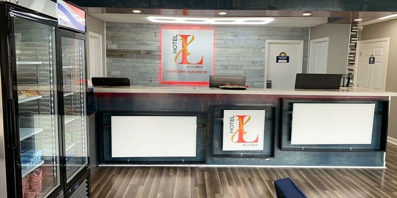 Lx Hotel Powered By Acw Circle