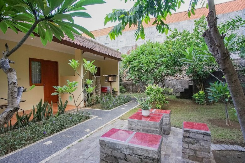 Hotel Bintang Garden House