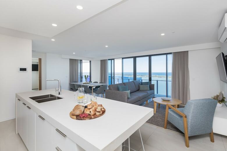Sky Broadwater Apartments