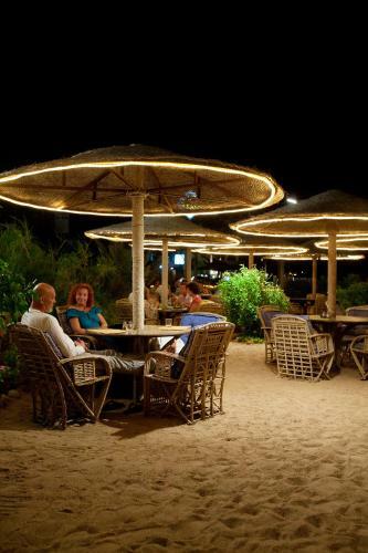 Albergue Eldorado Lodge And Restaurant