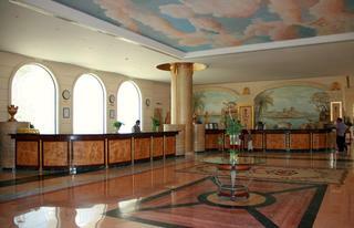 Al Nabila Grand Bay Makadi Hotel & Resort