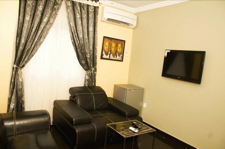 Hotel Sotel Suites Limited