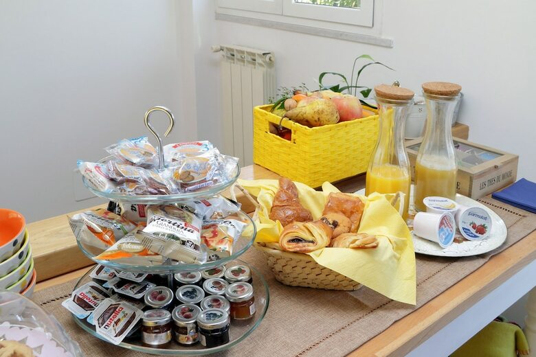 Hotel B & B Li Rioni
