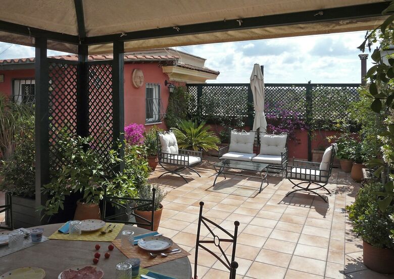 Hotel B & B Li Rioni