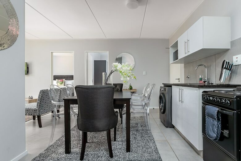 Apartamentos Sandton View E024
