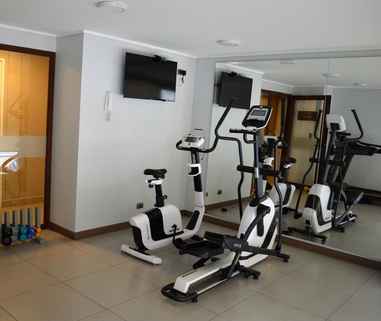 Apartamentos Plaza Parque Suites
