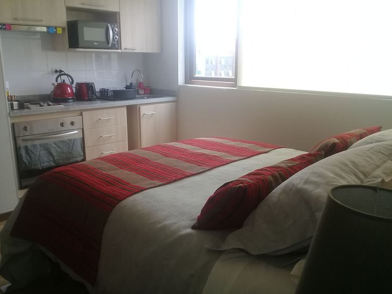 Apartamentos Plaza Parque Suites