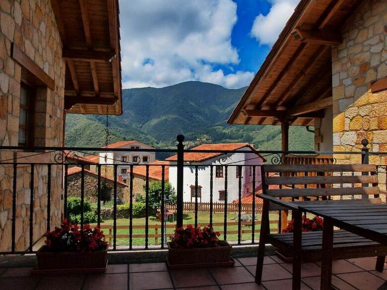 Agroturismo Viviendas Rurales Los Llares