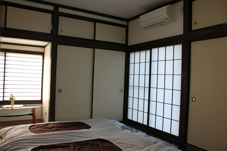 Mitsuba House