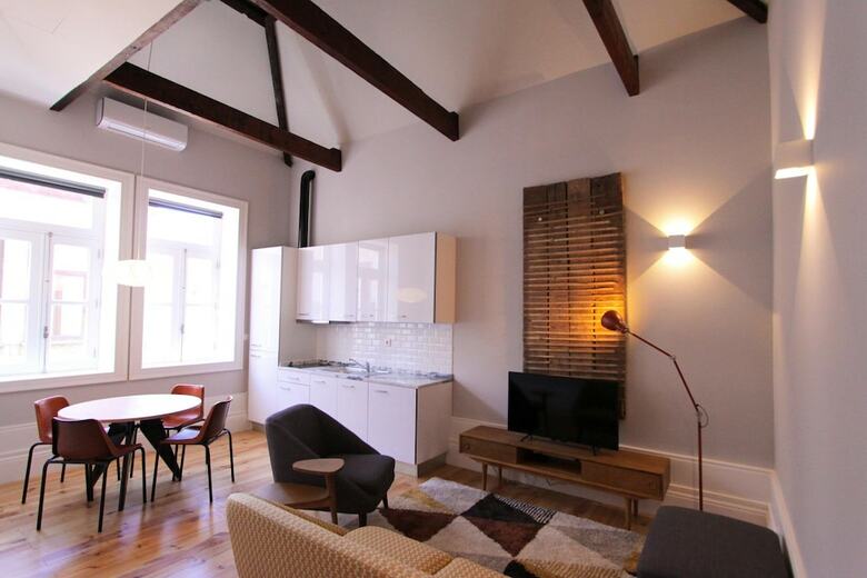 Apartamentos Duque De Loul�