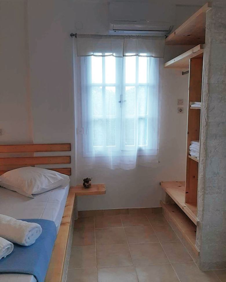 Paros King Luxury Apartments