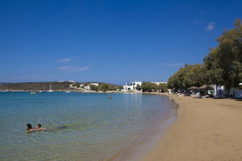 Paros King Luxury Apartments