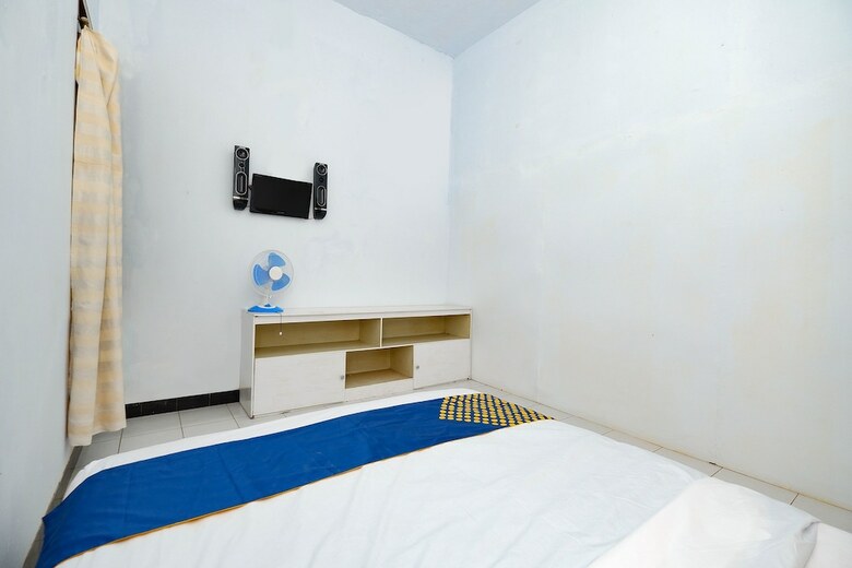 Hostal Spot On 2240 Simpang Tujuh Residence