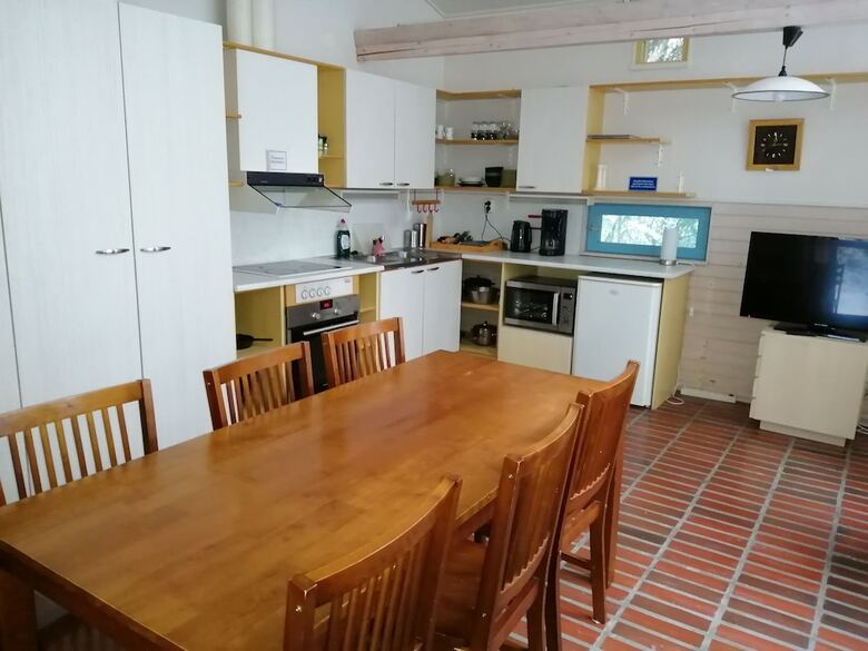 Hotel Majatalo Kettis