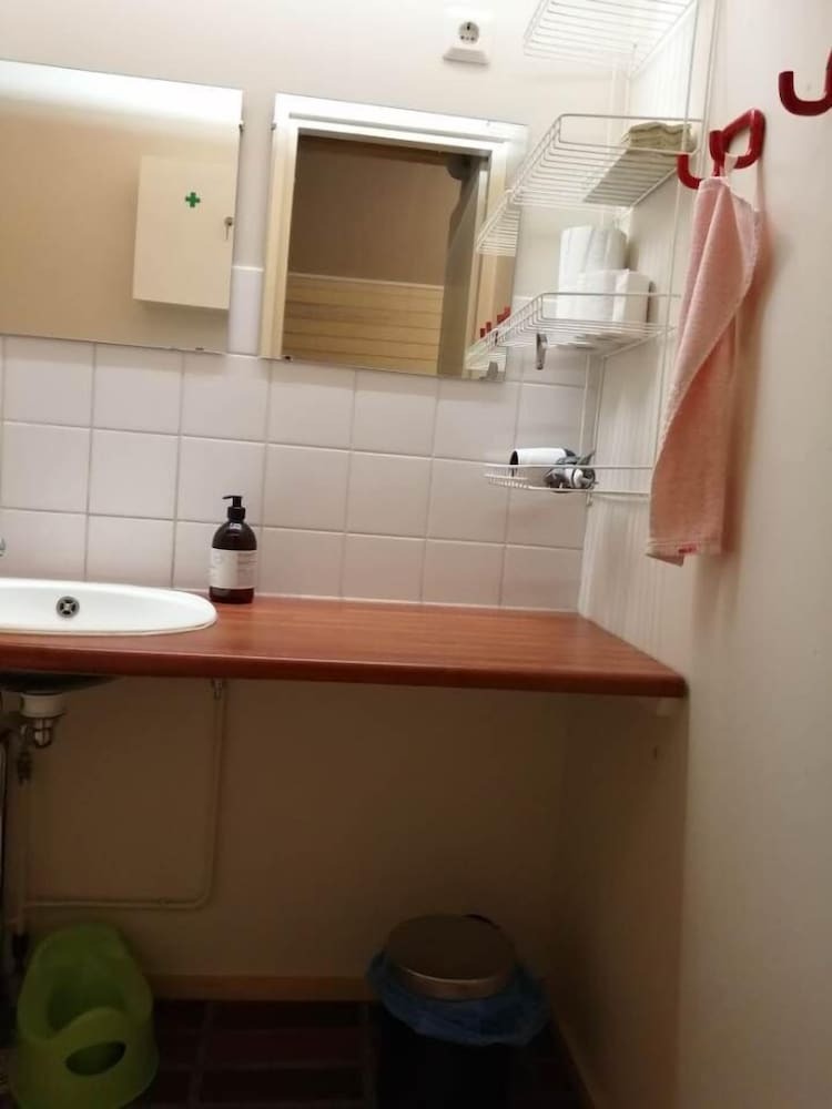 Hotel Majatalo Kettis