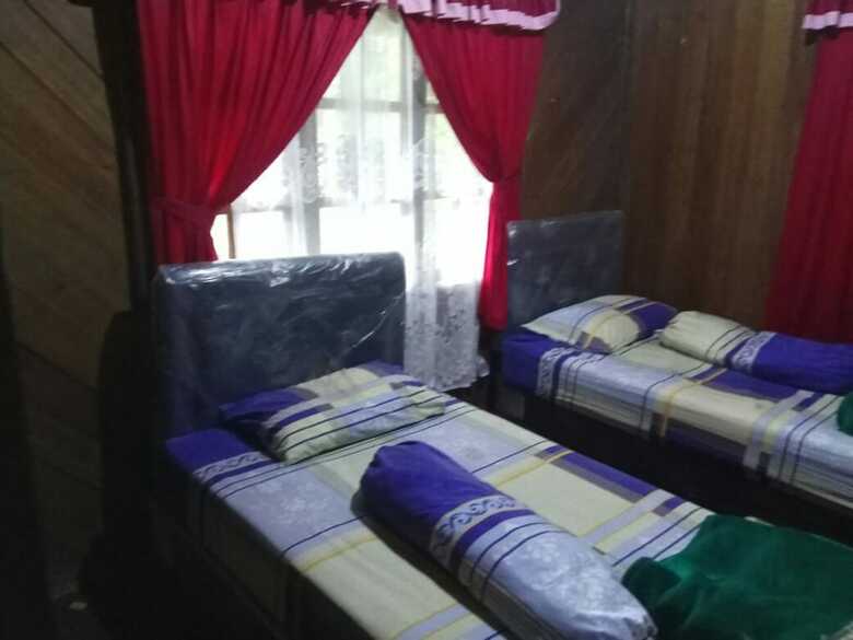 Hotel Lembah Biru Lagoon