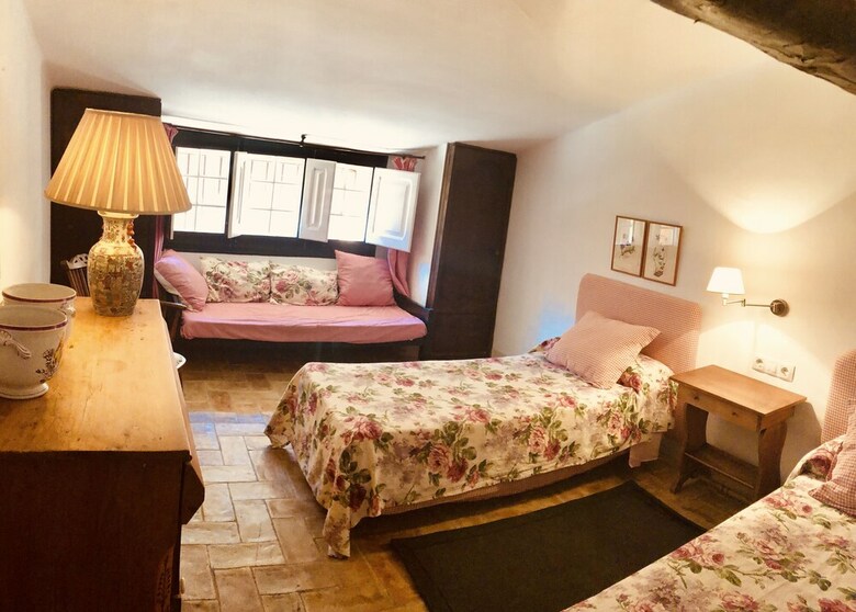 Casa Historica Al Lado Del Mar