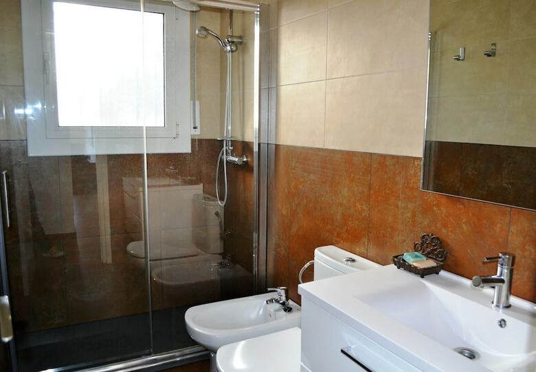 Apartamento Cap Ras 3