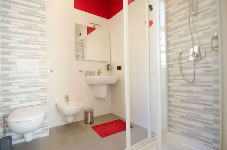 Hotel Varese Comfort Room