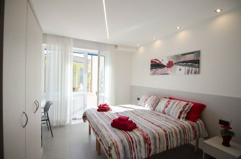 Hotel Varese Comfort Room