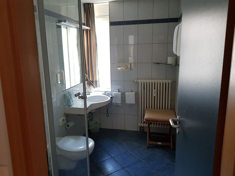 City Hotel