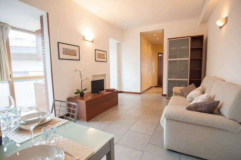 Valverde Apartments