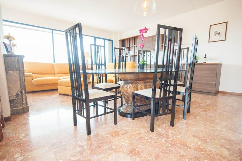 Valverde Apartments