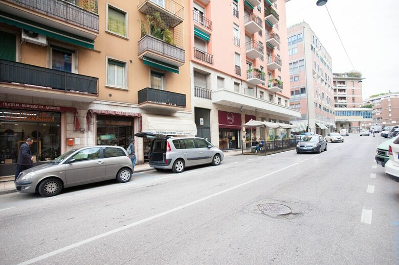 Valverde Apartments