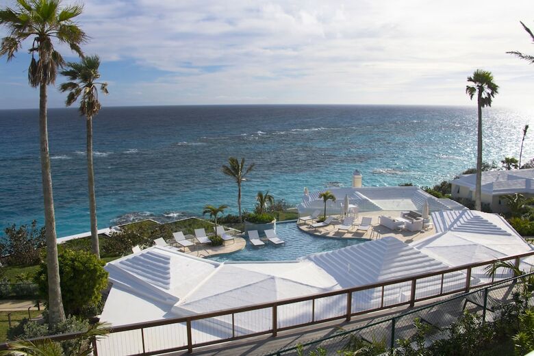 Hotel Azura Bermuda