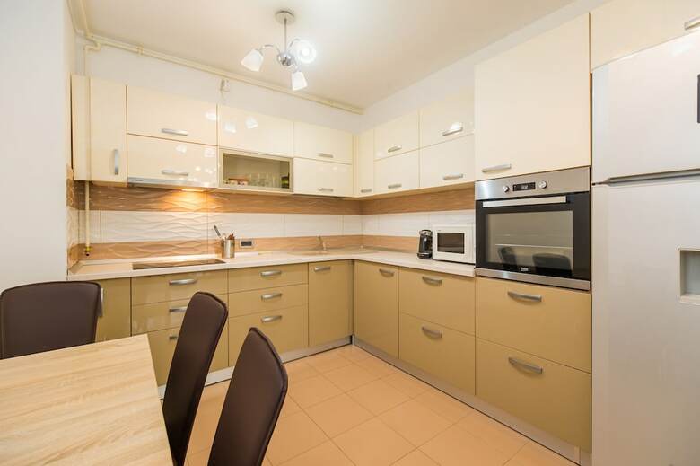 Relax Apartment Coresi Mall