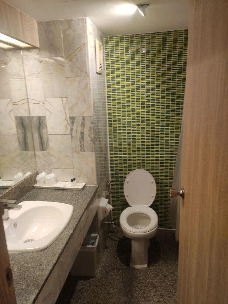 Hotel Kingston Inn
