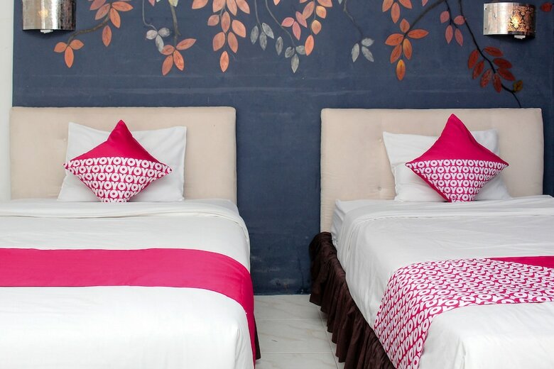 Hotel Oyo 2359 Bayfront Karnadia