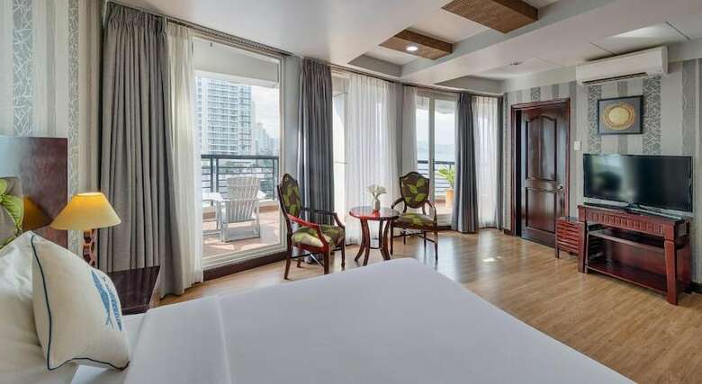 Phu Quy Hotel