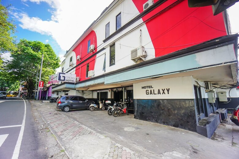 Oyo 2217 Galaxy Hotel