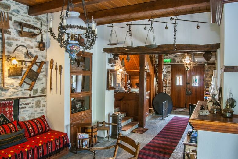 Hotel Viraggas