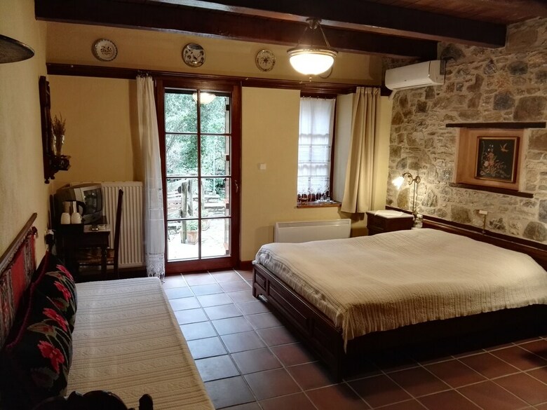 Hotel Viraggas