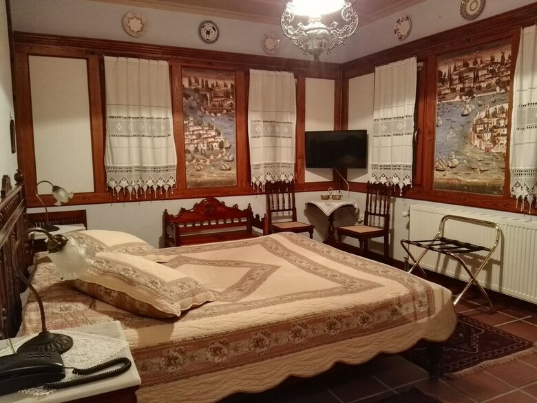 Hotel Viraggas