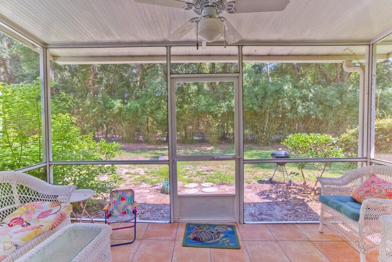 Ocean Walk Three Bedrooms By Hodnett Cooper
