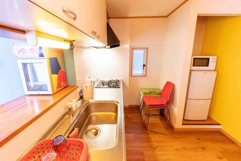 Kumi's Home For 14 Guests