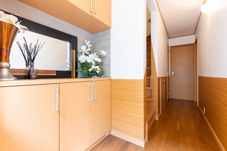 Kumi's Home For 14 Guests