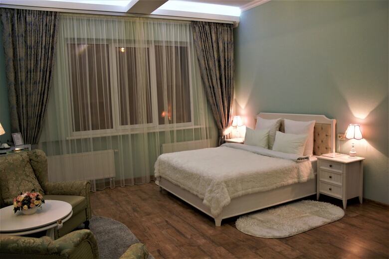 Tesoro Hotel