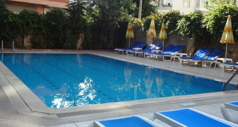 Kleopatra Coral Apart Hotel