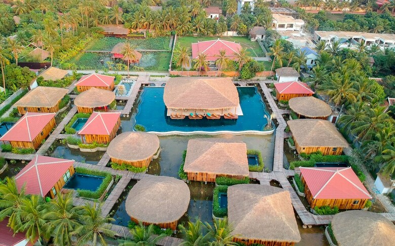 Hotel Floating Khmer Village Resort