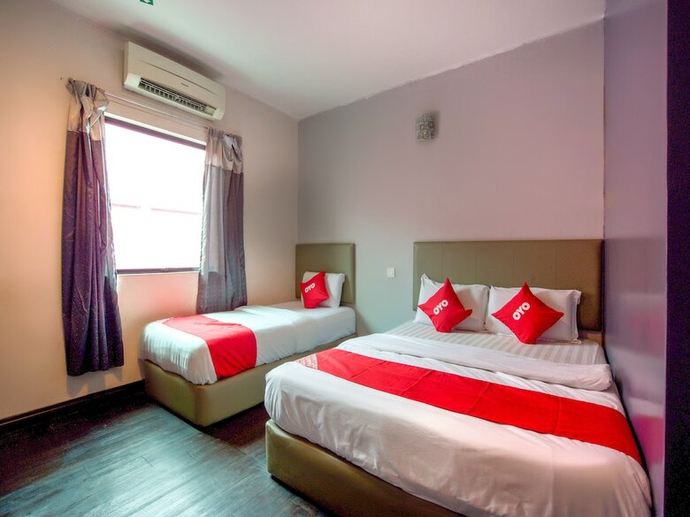 Oyo 89895 Senses Budget Hotel