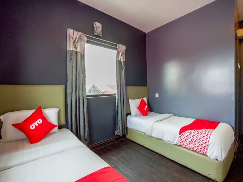 Oyo 89895 Senses Budget Hotel