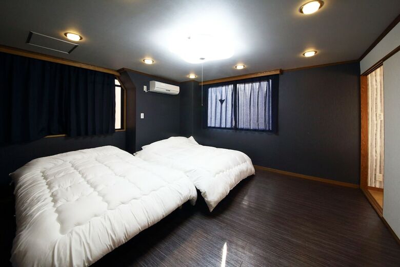 Apartamentos Exsaison House Matsuyamachi 3-6f