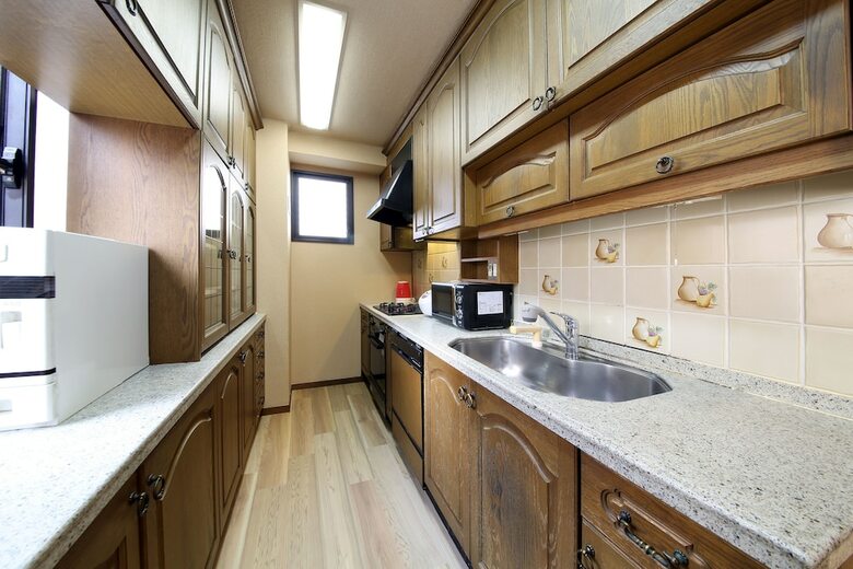 Apartamentos Exsaison House Matsuyamachi 3-6f