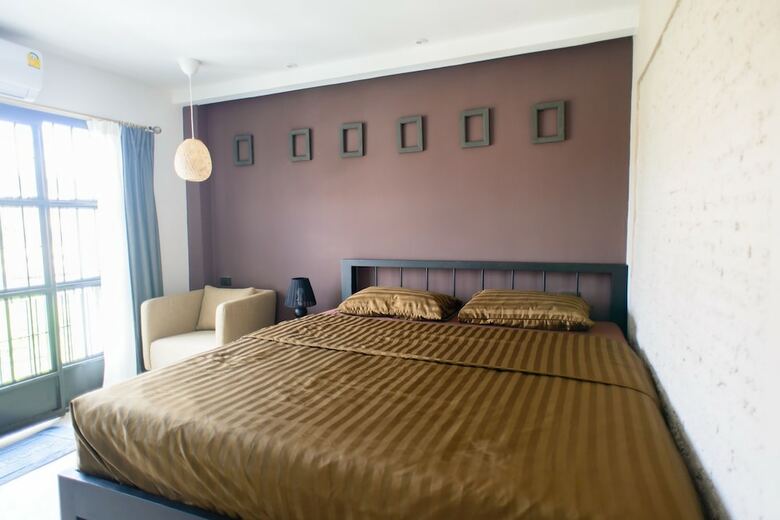 Hotel 87 Oldtown @ River Pier