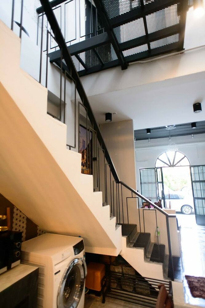 Hotel 87 Oldtown @ River Pier